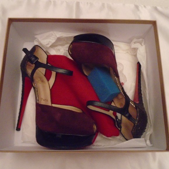 Christian Louboutin #299 snakeskin back purple suede heels - Picture 1 of 9